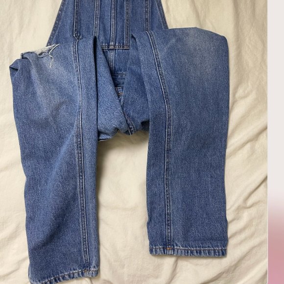 ⭐️ Distressed Denim Farmhouse Modern Minimalist Chic Glam Overalls Jumpsuit - Picture 3 of 5